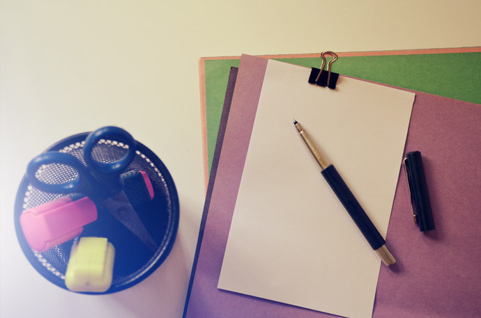 專業(yè)制作一個(gè)企業(yè)網(wǎng)站需要多少錢? pen_paper_2_free_photo1-690x457 專業(yè)制作一個(gè)企業(yè)網(wǎng)站需要多少錢? pen_paper_2_free_photo1-690x457