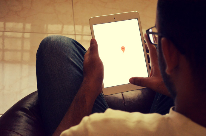 青島微信開發(fā)公司哪家好？ tablet_man_free_photo1